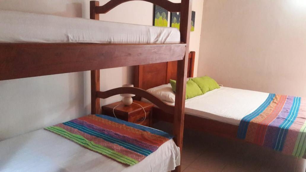 Bed and Breakfast Sierra Sounds House Мінка Екстер'єр фото